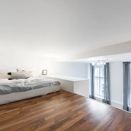 Modern Loft Getaway Apartment Prague Exterior photo