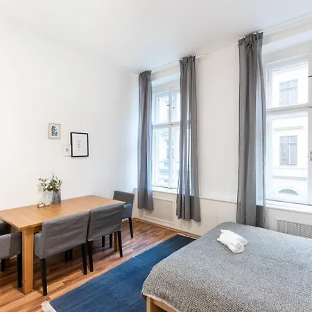Modern Loft Getaway Apartment Prague Exterior photo