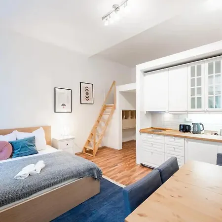 Modern Loft Getaway Apartment Prague Exterior photo